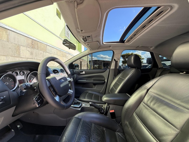 FOCUS 2.0 GHIA 16V FLEX 4P AUTOMÁTICO - 2009 - CAXIAS DO SUL