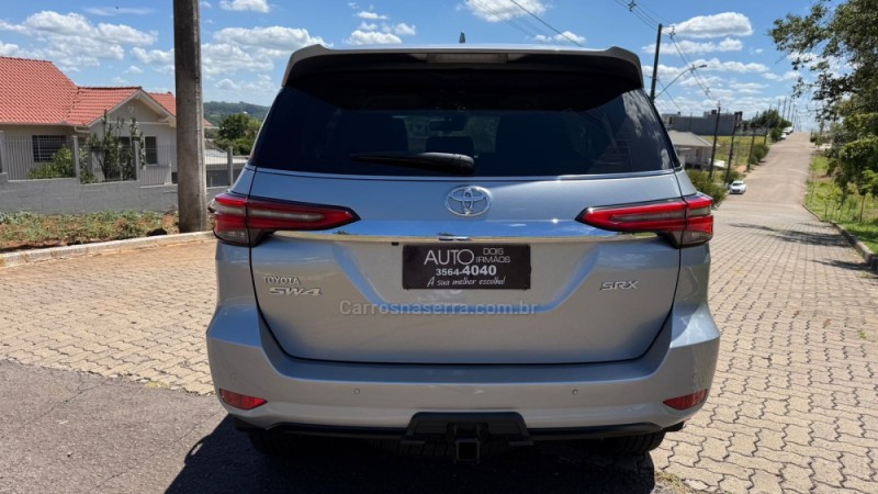 HILUX SW4 2.8 SRX 4X4 16V TURBO INTERCOOLER DIESEL 4P AUTOMÁTICO - 2022 - DOIS IRMãOS