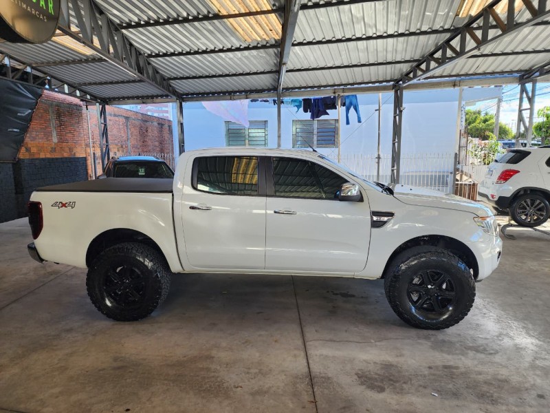 RANGER 3.2 XLT 4X4 CD 20V DIESEL 4P AUTOMÁTICO - 2015 - CAXIAS DO SUL