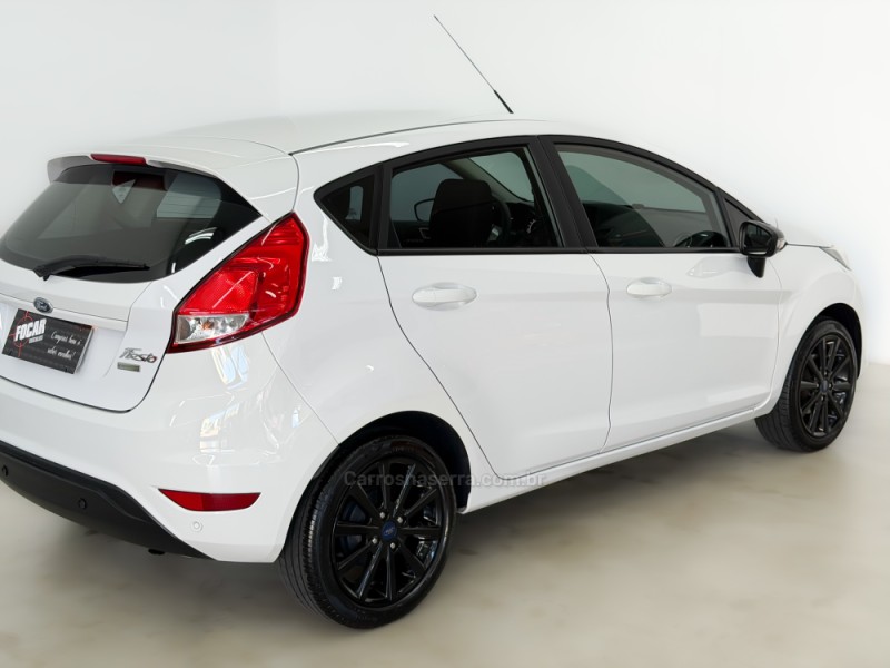 FIESTA 1.0 SEL ECOBOOST GTDI 12V GASOLINA 4P AUTOMÁTICO - 2018 - CAXIAS DO SUL
