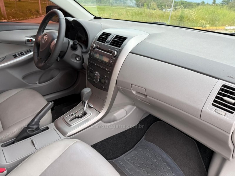 COROLLA 1.8 XEI 16V GASOLINA 4P AUTOMÁTICO - 2010 - IVOTI