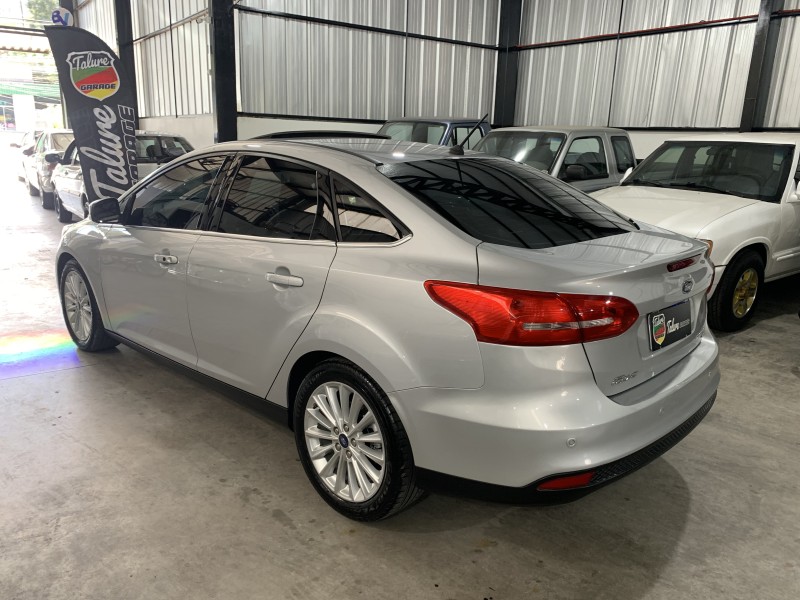 FOCUS 2.0 TITANIUM SEDAN 16V FLEX 4P AUTOMÁTICO - 2019 - CAXIAS DO SUL