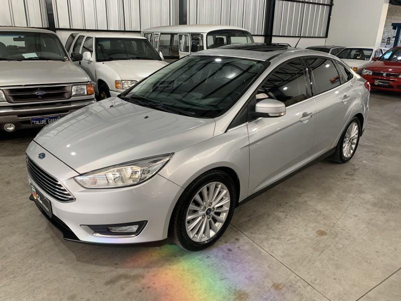 focus 2.0 titanium sedan 16v flex 4p automatico 2019 caxias do sul