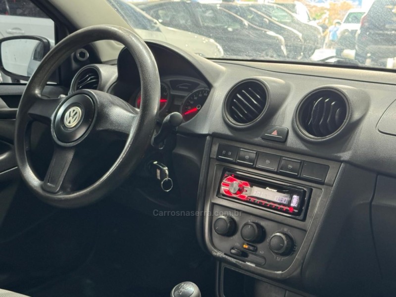 VOYAGE 1.0 I TREND 16V FLEX 4P MANUAL - 2009 - ESTâNCIA VELHA