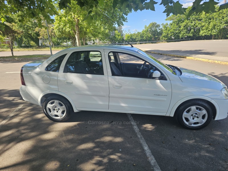 CORSA 1.4 MPFI PREMIUM SEDAN 8V FLEX 4P MANUAL - 2011 - BENTO GONçALVES