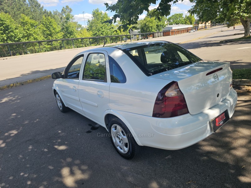 CORSA 1.4 MPFI PREMIUM SEDAN 8V FLEX 4P MANUAL - 2011 - BENTO GONçALVES