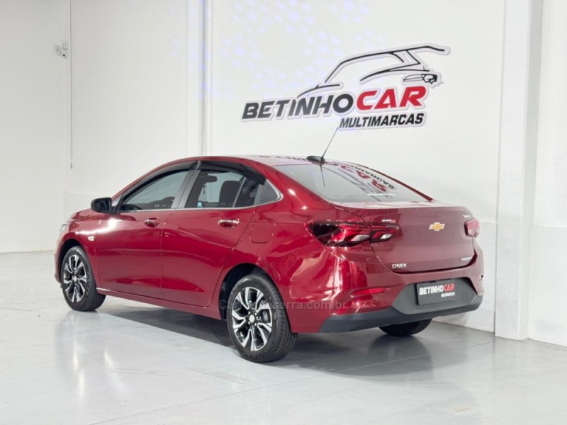 ONIX 1.0	PREMIER II PLUS 12V TURBO FLEX 4P AUTOMÁTICO - 2025 - ESTâNCIA VELHA