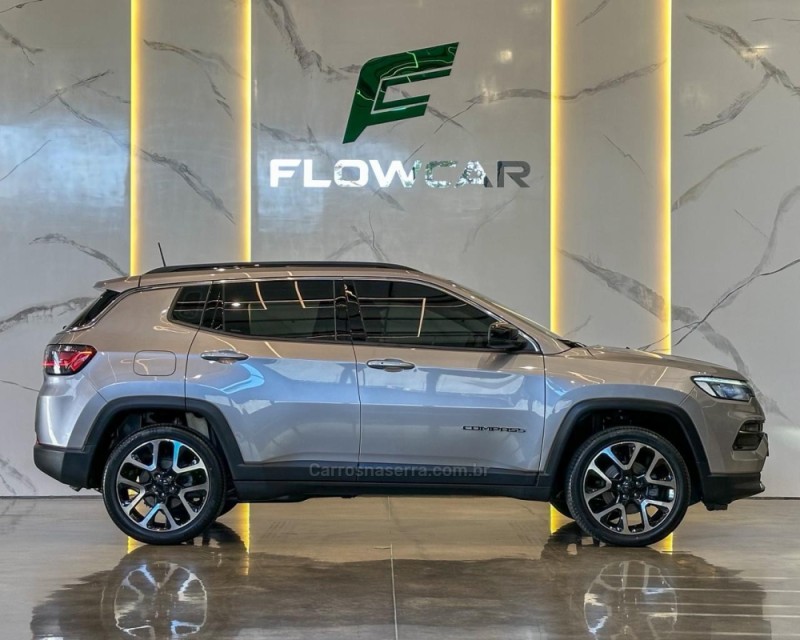 COMPASS 1.3 LONGITUDE T270 16V TURBO 4X2 FLEX 4P AUTOMÁTICO - 2022 - GARIBALDI