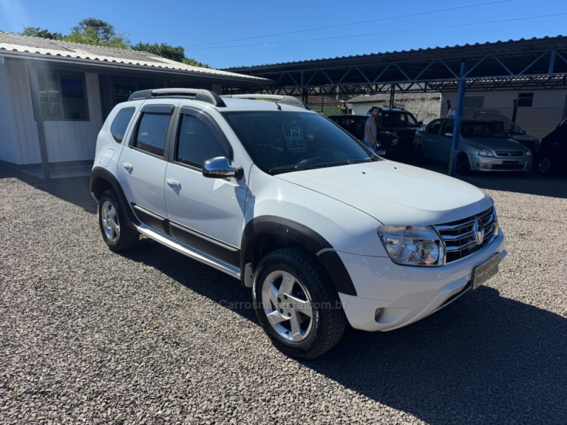 DUSTER 1.6 DYNAMIQUE 4X2 16V FLEX 4P MANUAL - 2014 - IGREJINHA