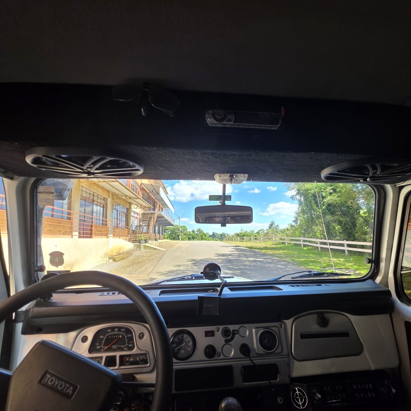 BANDEIRANTE 3.7 BJ55LP-2BL 4X4 CD DIESEL 2P MANUAL - 2000 - FLORES DA CUNHA