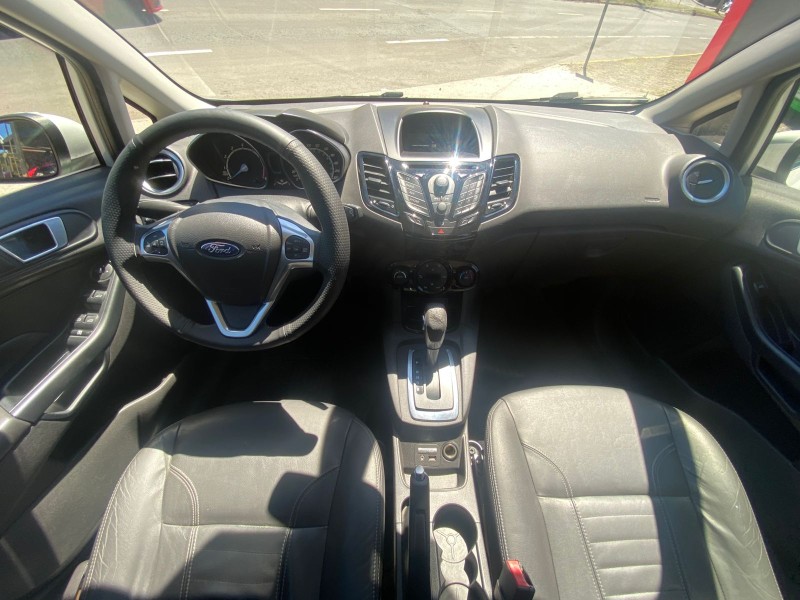 FIESTA 1.6 TITANIUM HATCH 16V FLEX 4P AUTOMÁTICO - 2014 - CAXIAS DO SUL