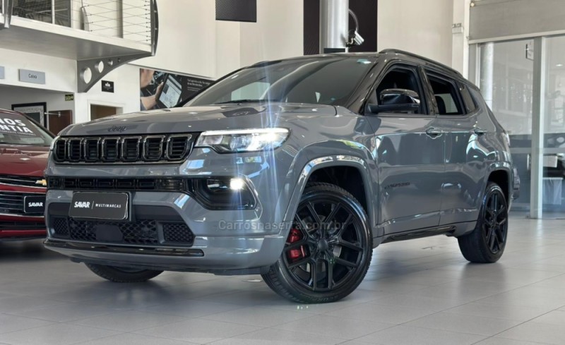 COMPASS 2.0 HURRICANE BLACKHAWK 4X4 TURBO GASOLINA 4P AUTOMÁTICO - 2025 - NOVO HAMBURGO