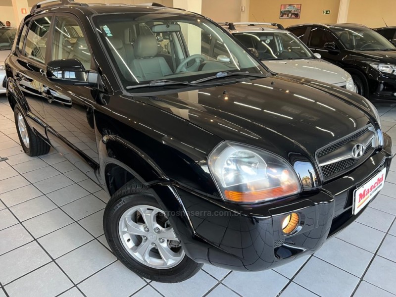 TUCSON 2.0 MPFI GLS 16V 143CV 2WD FLEX 4P AUTOMÁTICO - 2015 - CAXIAS DO SUL