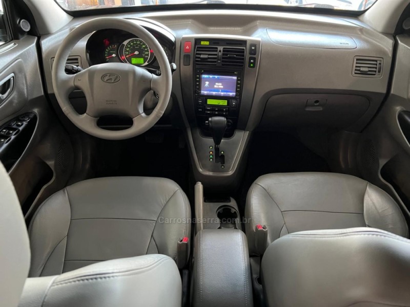 TUCSON 2.0 MPFI GLS 16V 143CV 2WD FLEX 4P AUTOMÁTICO - 2015 - CAXIAS DO SUL