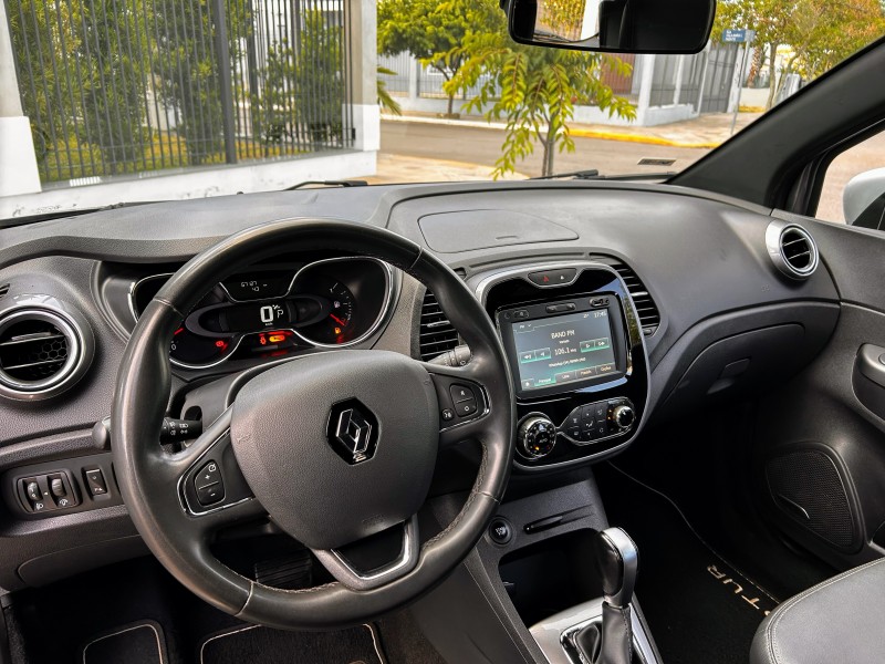 CAPTUR 1.6 16V INTENSE BOSE FLEX 4P AUTOMÁTICO - 2021 - BENTO GONçALVES