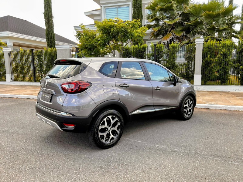 CAPTUR 1.6 16V INTENSE BOSE FLEX 4P AUTOMÁTICO - 2021 - BENTO GONçALVES