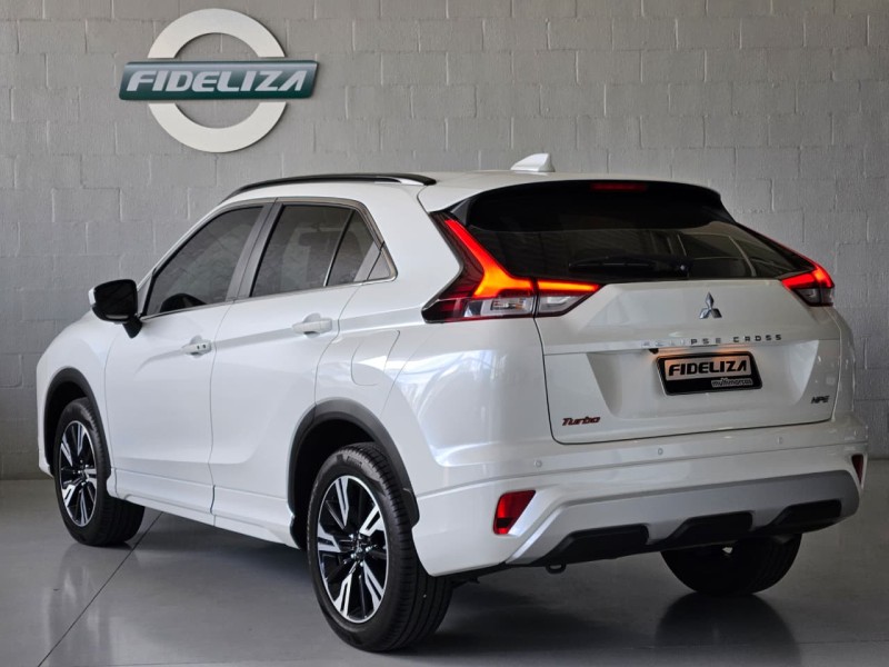 ECLIPSE CROSS 1.5 HPE 16V GASOLINA 4P AUTOMÁTICO - 2025 - FARROUPILHA
