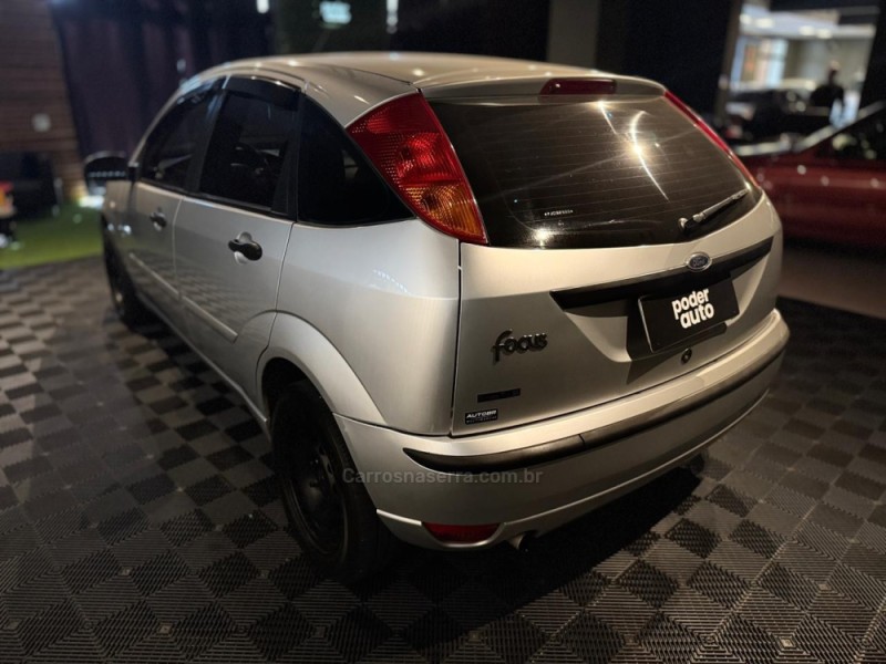 FOCUS 1.6 GL 8V FLEX 4P MANUAL - 2007 - FARROUPILHA