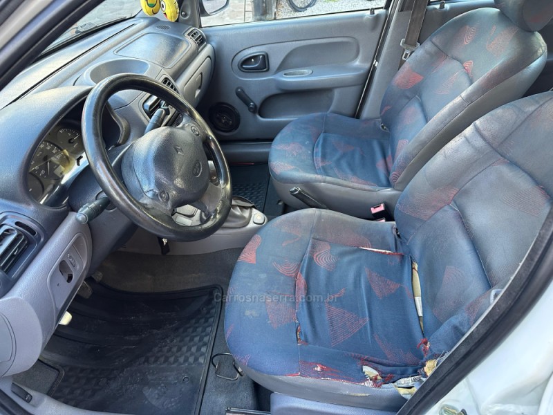 CLIO 1.0 RL 16V GASOLINA 4P MANUAL - 2001 - CAXIAS DO SUL