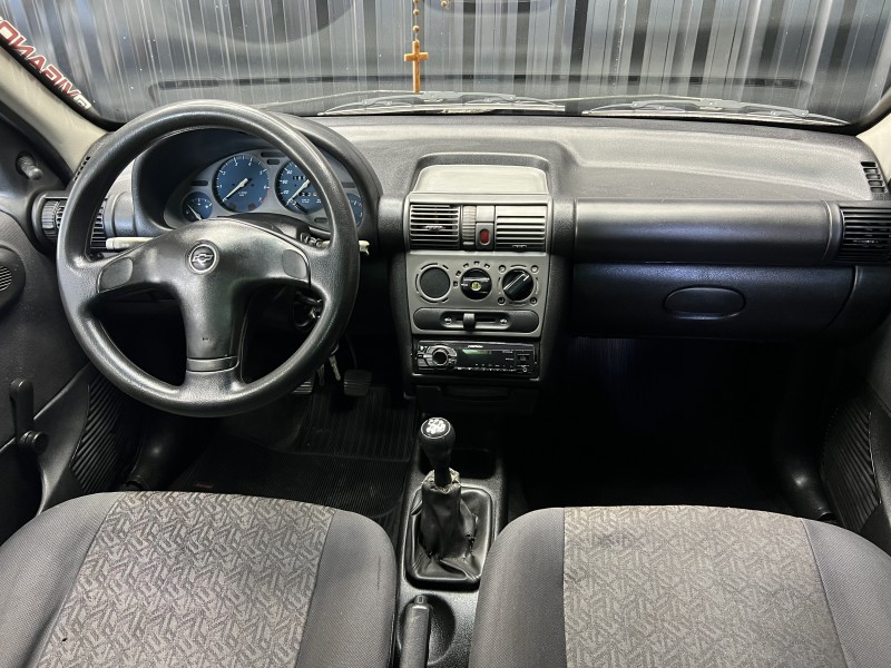 CORSA 1.0 MPFI CLASSIC SEDAN 8V GASOLINA 4P MANUAL - 2004 - CAXIAS DO SUL