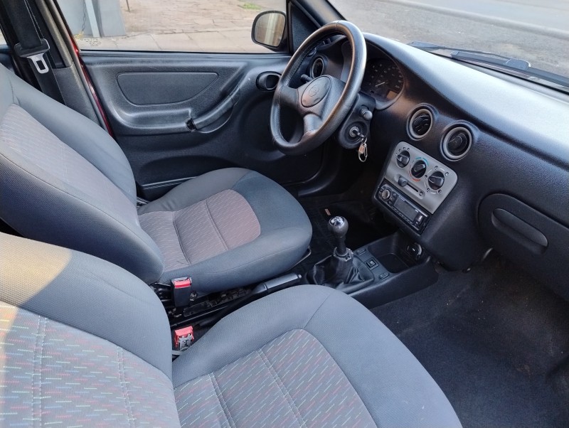 CELTA 1.0 MPFI VHC 8V GASOLINA 4P MANUAL - 2003 - VACARIA