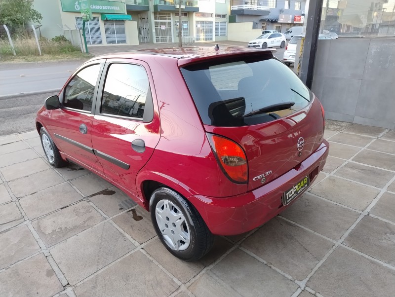 CELTA 1.0 MPFI VHC 8V GASOLINA 4P MANUAL - 2003 - VACARIA