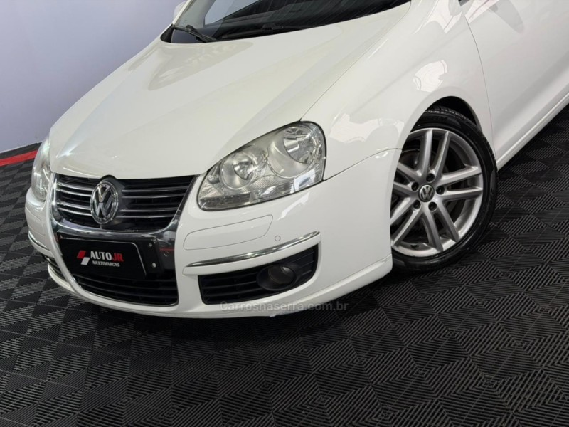 JETTA 2.5 I 20V 170CV GASOLINA 4P TIPTRONIC - 2010 - VACARIA