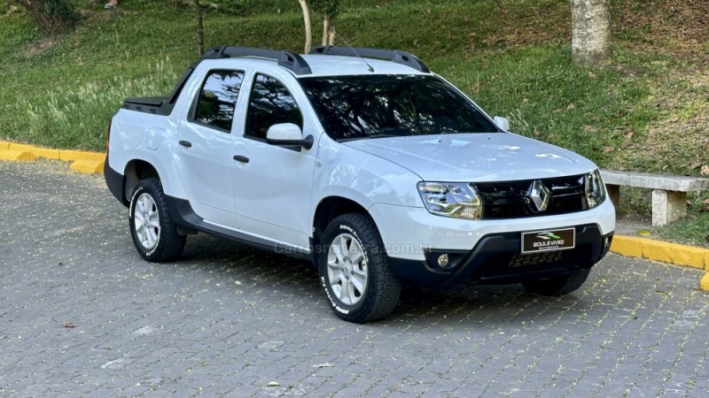 DUSTER OROCH 1.6 16V FLEX EXPRESSION 4P MANUAL