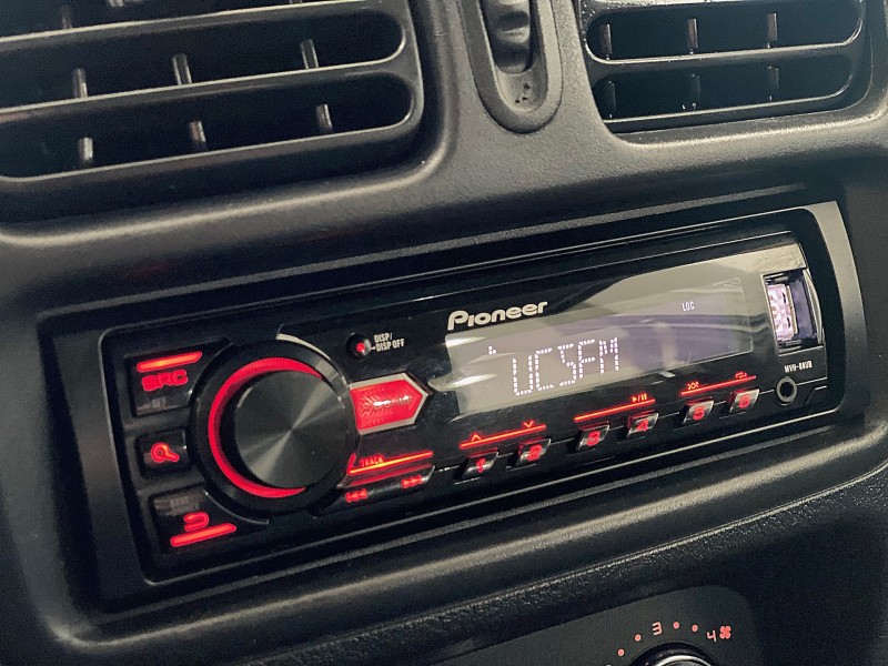 CLIO 1.0 EXPRESSION 16V FLEX 4P MANUAL - 2016 - CAXIAS DO SUL