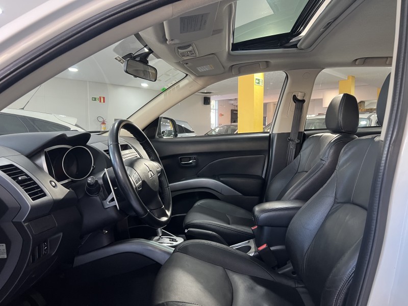 OUTLANDER 2.0 16V GASOLINA 4P AUTOMÁTICO - 2013 - CAXIAS DO SUL