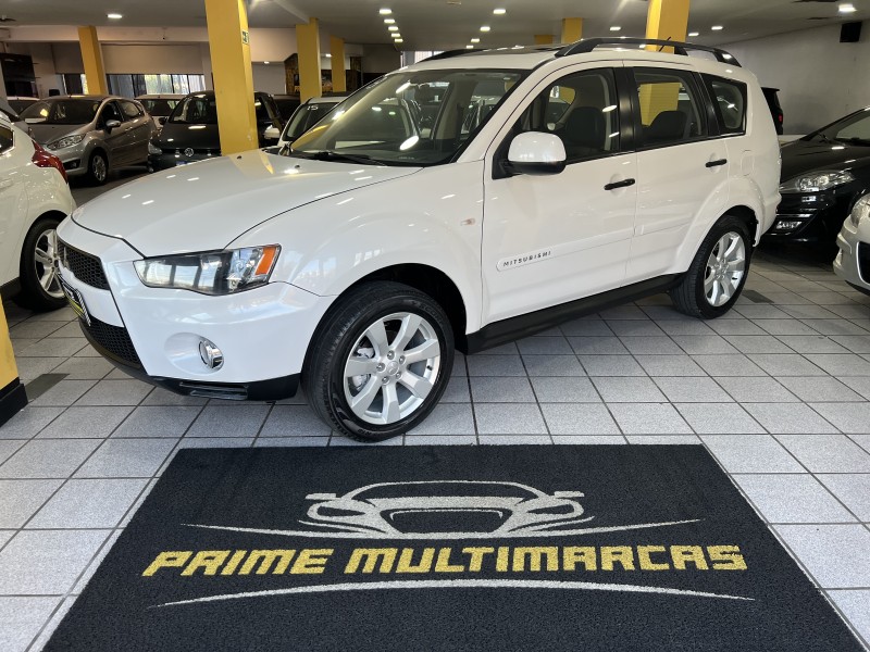 outlander 2.0 16v gasolina 4p automatico 2013 caxias do sul