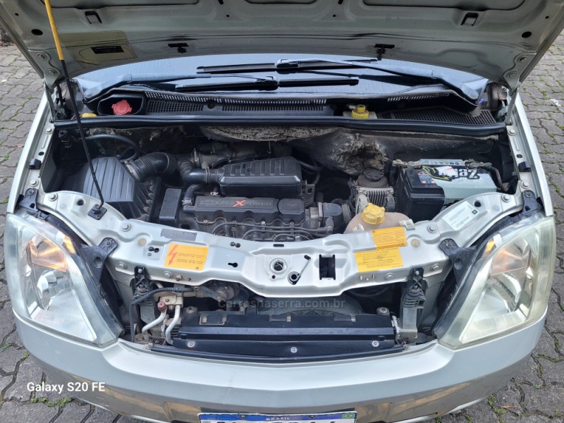 MERIVA 1.8 MPFI CD 8V FLEX 4P MANUAL - 2004 - NOVA PRATA