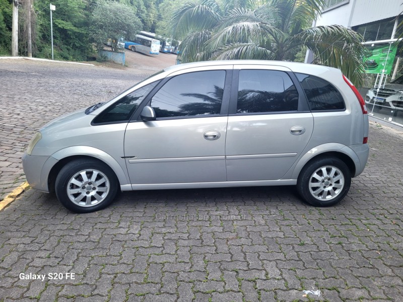 MERIVA 1.8 MPFI CD 8V FLEX 4P MANUAL - 2004 - NOVA PRATA