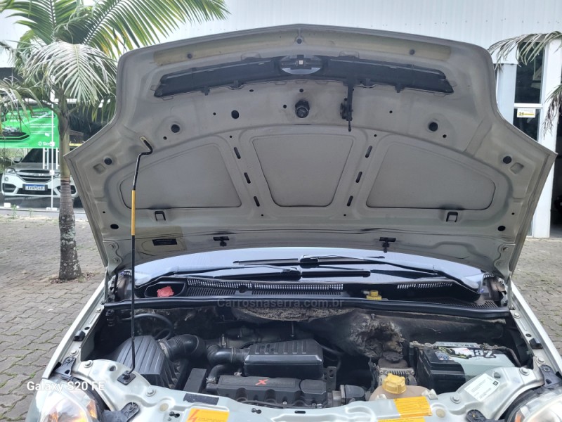 MERIVA 1.8 MPFI CD 8V FLEX 4P MANUAL - 2004 - NOVA PRATA