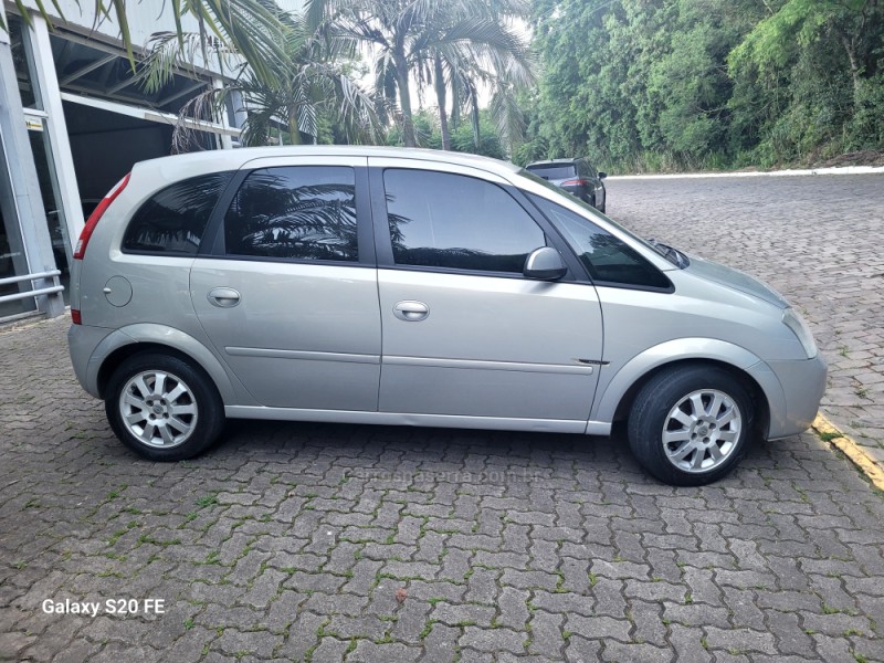 MERIVA 1.8 MPFI CD 8V FLEX 4P MANUAL - 2004 - NOVA PRATA