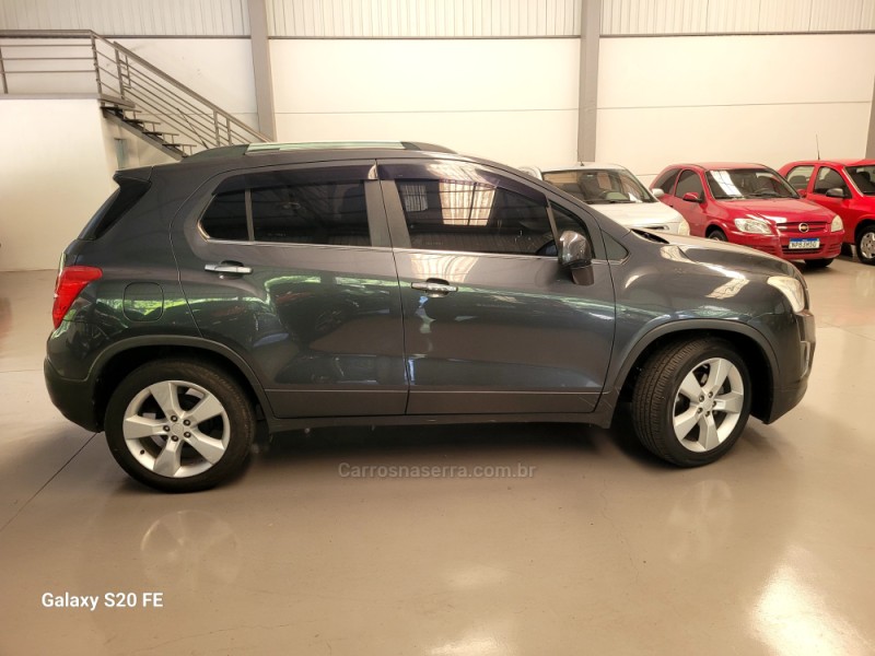 TRACKER 1.8 MPFI LTZ 4X2 16V FLEX 4P AUTOMÁTICO - 2014 - NOVA PRATA