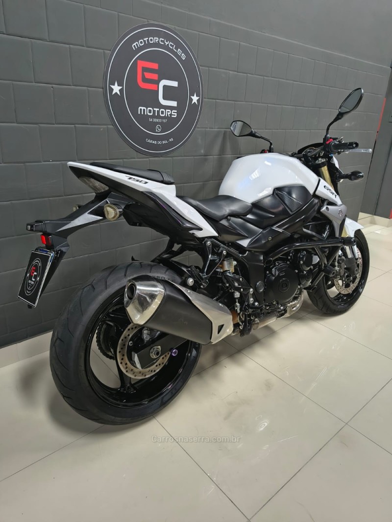 GSR 750 - 2016 - CAXIAS DO SUL