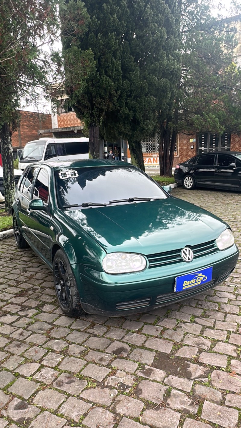 GOLF 2.0 MI 8V GASOLINA 4P MANUAL - 2000 - CAXIAS DO SUL