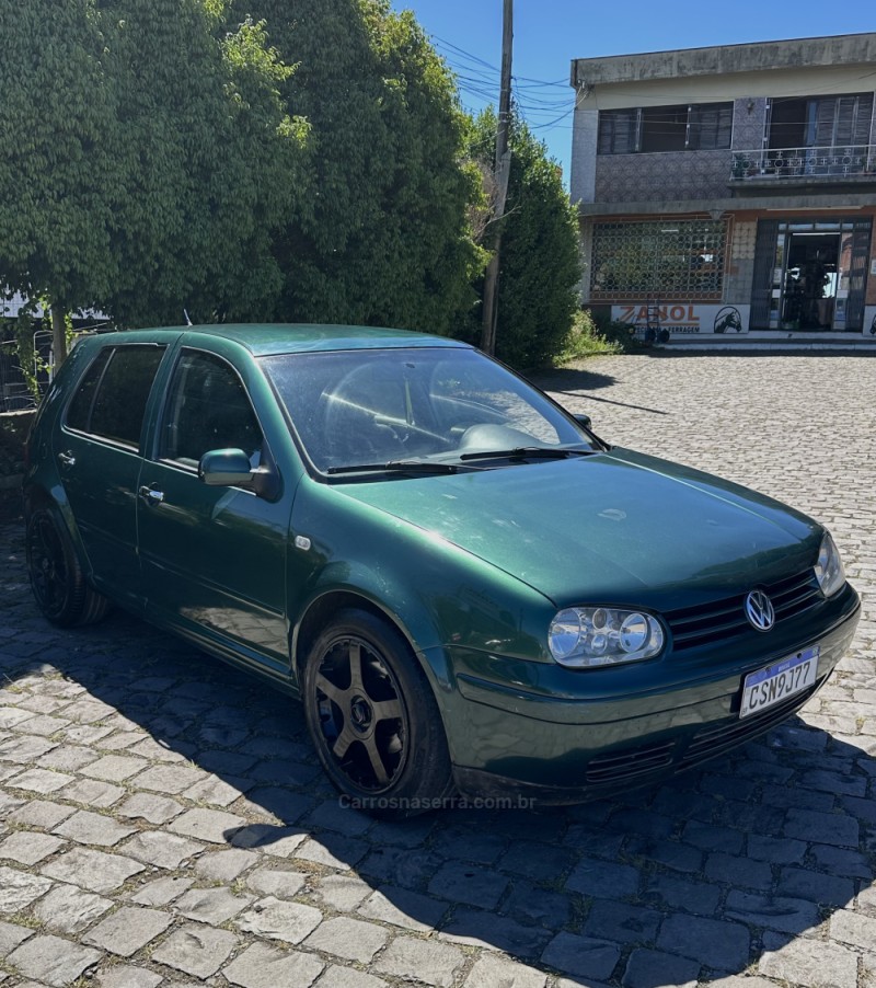 GOLF 2.0 MI 8V GASOLINA 4P MANUAL - 2000 - CAXIAS DO SUL