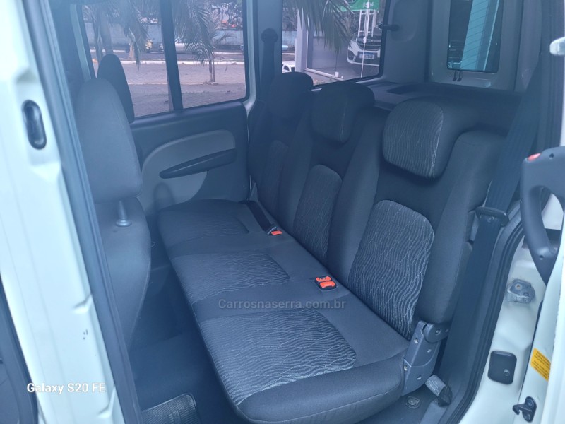 DOBLÓ 1.4 MPI ATTRACTIVE 8V FLEX 4P MANUAL - 2013 - NOVA PRATA