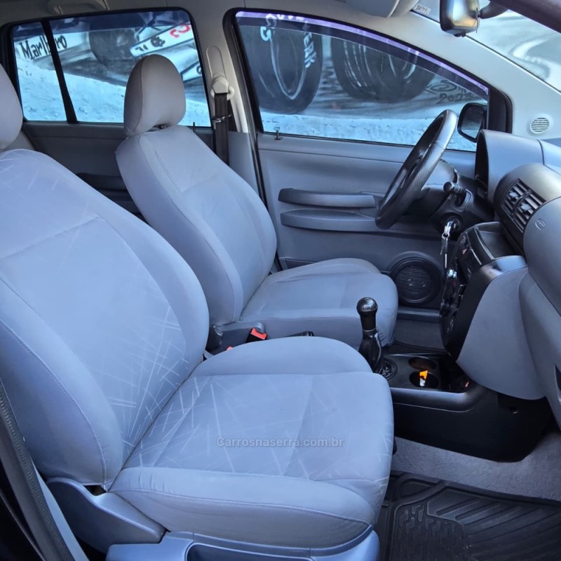 SPACEFOX 1.6 MI 8V FLEX 4P MANUAL - 2008 - CAXIAS DO SUL