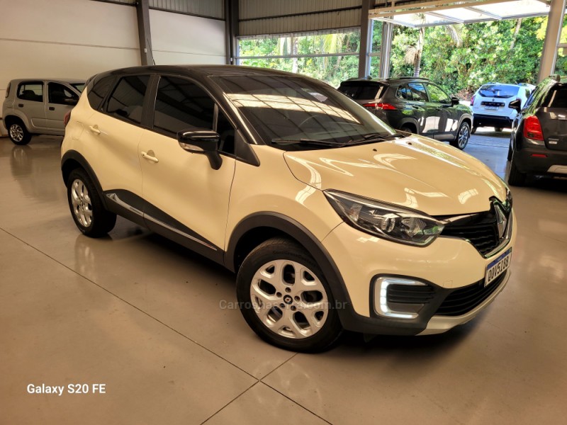 captur 1.6 16v flex zen automatico 2019 nova prata