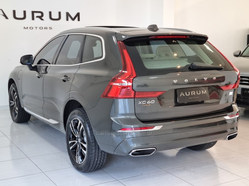 XC60 2.0 T8 MOMENTUM HYBRID GASOLINA 4P AUTOMÁTICO - 2021 - CAXIAS DO SUL