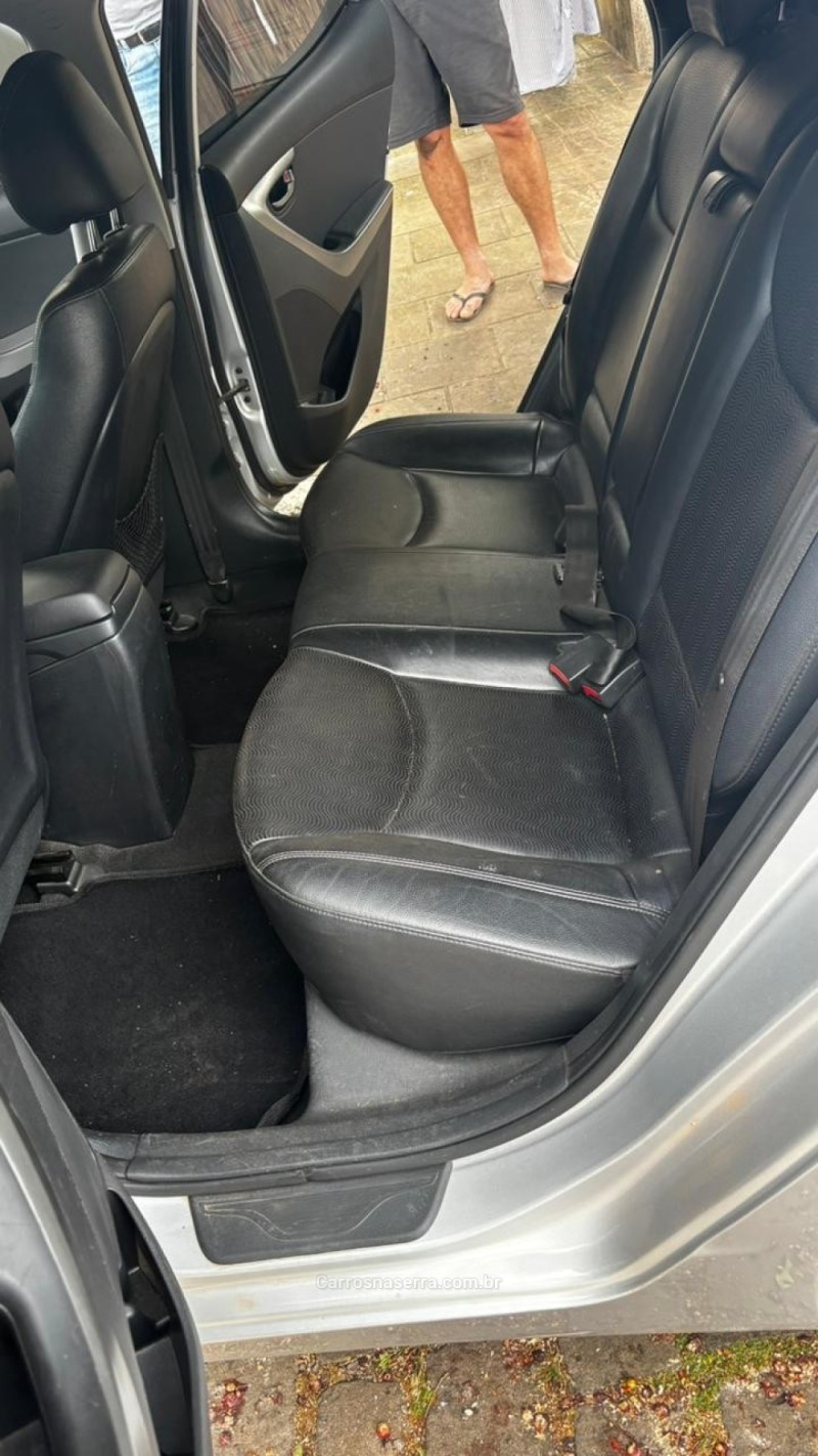 ELANTRA 1.8 GLS 16V GASOLINA 4P AUTOMÁTICO - 2013 - NOVA BASSANO