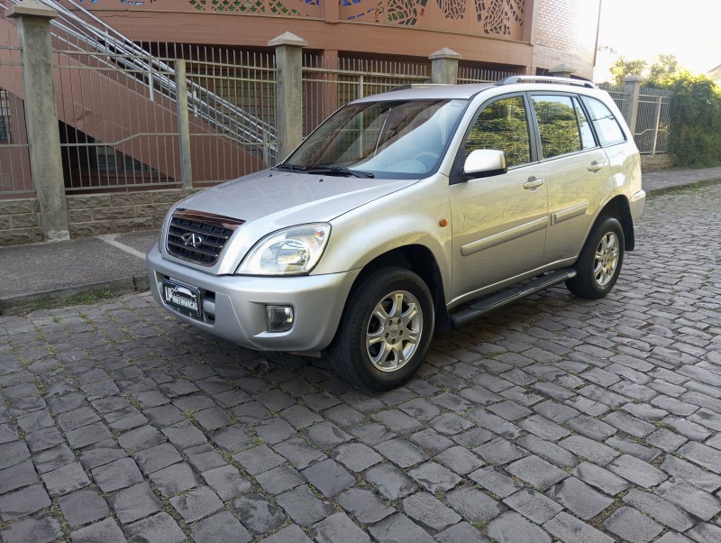 tiggo 2.0 16v gasolina 4p manual 2011 caxias do sul