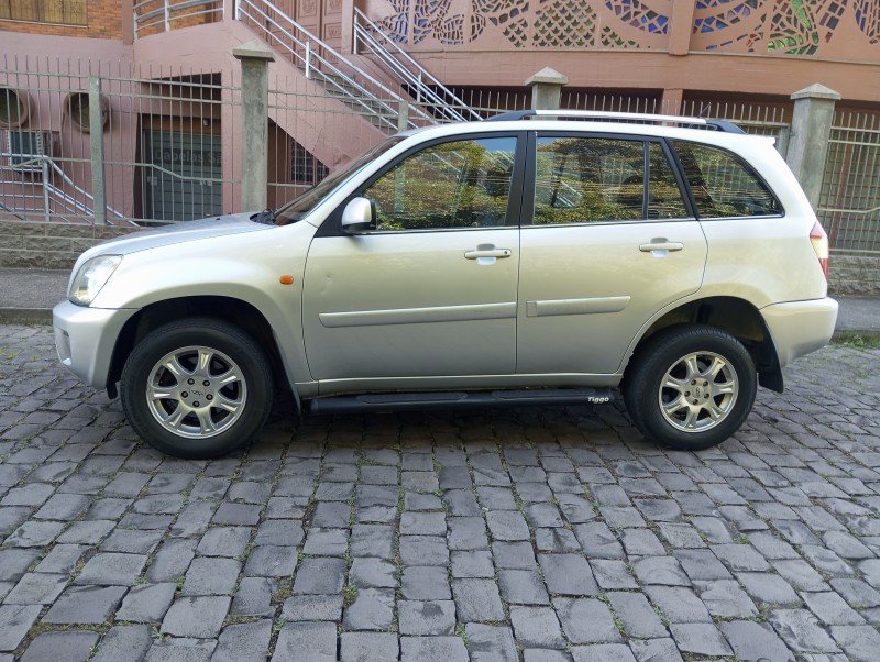 TIGGO 2.0 16V GASOLINA 4P MANUAL - 2011 - CAXIAS DO SUL