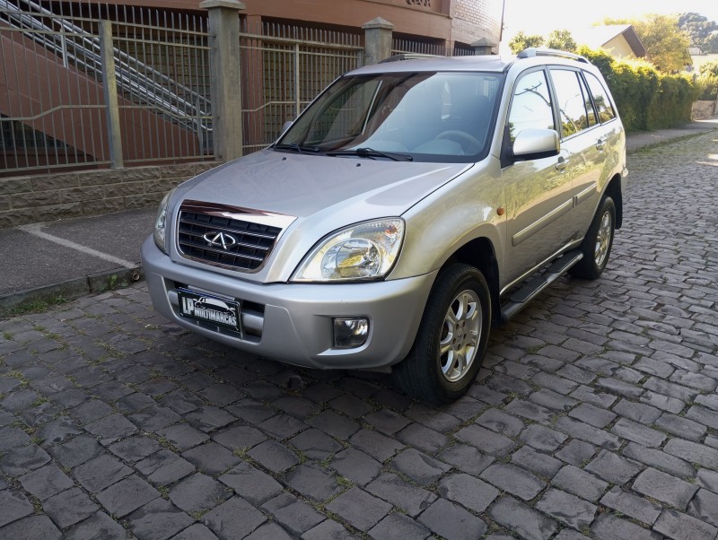 TIGGO 2.0 16V GASOLINA 4P MANUAL - 2011 - CAXIAS DO SUL