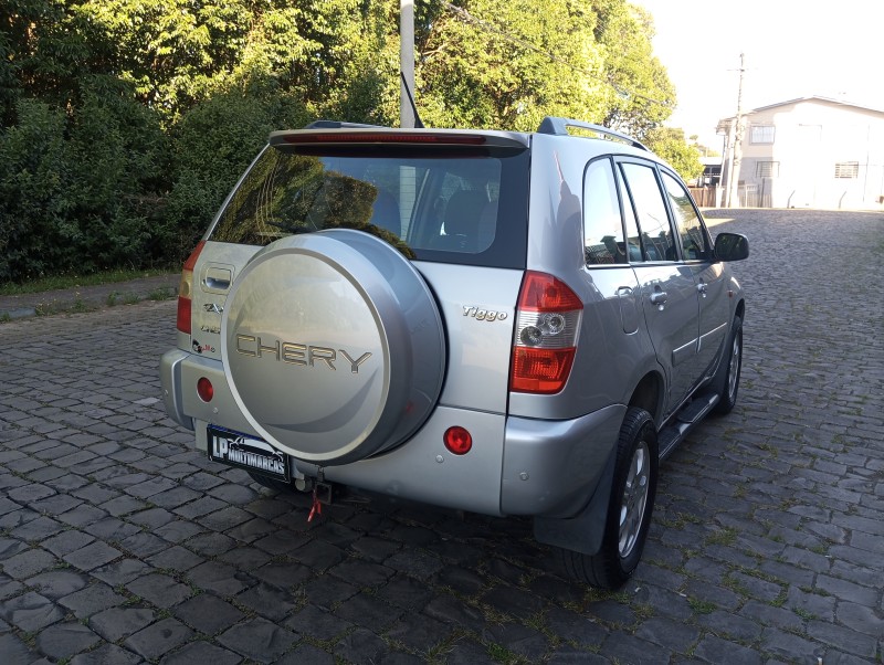 TIGGO 2.0 16V GASOLINA 4P MANUAL - 2011 - CAXIAS DO SUL