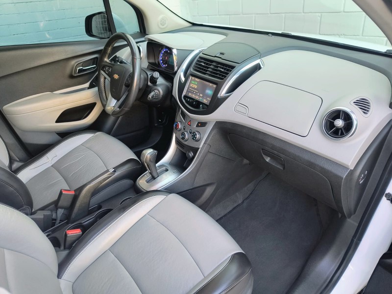 TRACKER 1.8 MPFI LTZ 4X2 16V FLEX 4P AUTOMÁTICO - 2014 - CAXIAS DO SUL