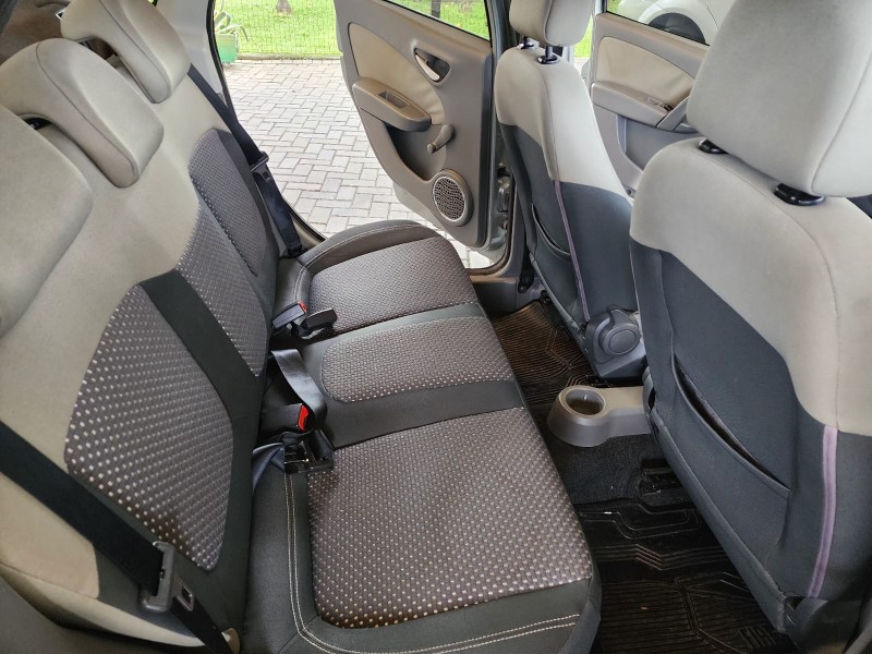 GRAND SIENA 1.6 MPI ESSENCE 16V FLEX 4P MANUAL - 2013 - CAXIAS DO SUL